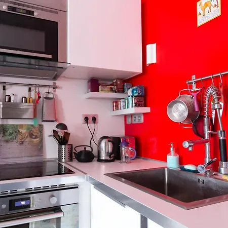 2 Steps From Paris, Nice Studio With Sleeping Area *